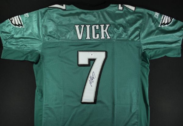 MICHAEL VICK SIGNED REEBOK PHILADELPHIA EAGLES JERSEY