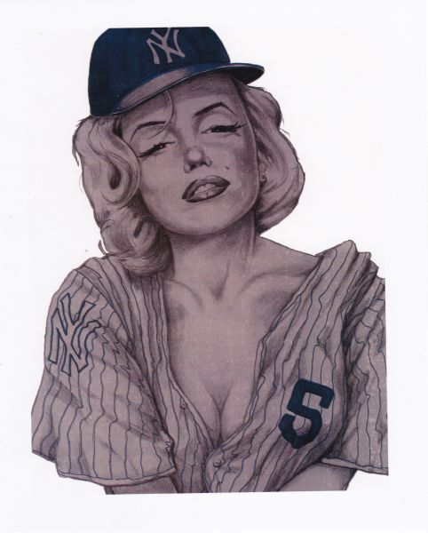 MARILYN MONROE WEARING JOE DIMAGGIO YANKEES JERSEY & HAT 8X10 PHOTO