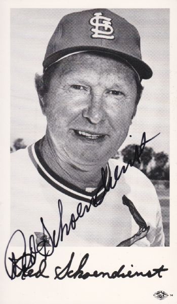 RED SCHOENDIENST SIGNED PHOTO CARD