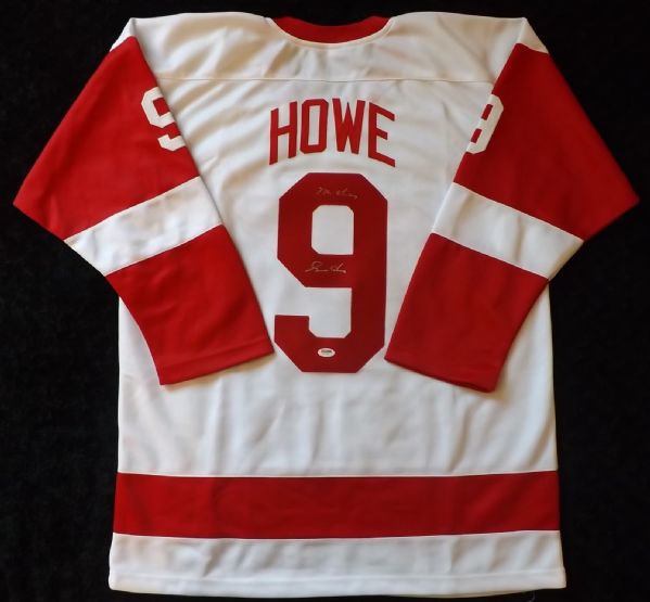 GORDIE HOWE SIGNED & INSCRIBED RED WINGS JERSEY PSA/DNA