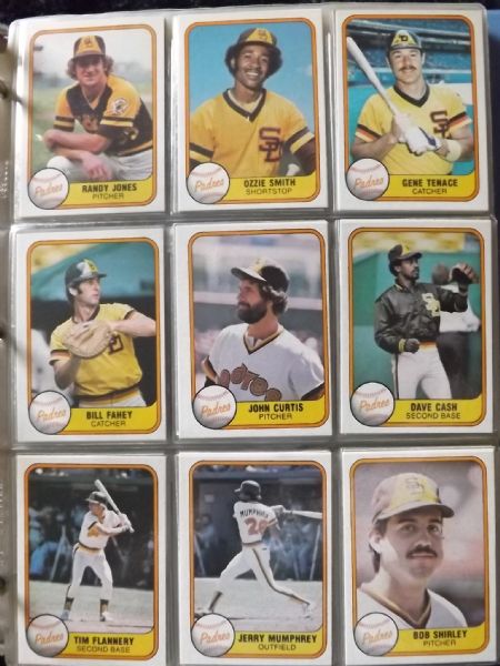 1981 FLEER COMPLETE SET W/BINDER