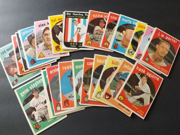 1959 TOPPS SET BUILDER 35 CARD LOT