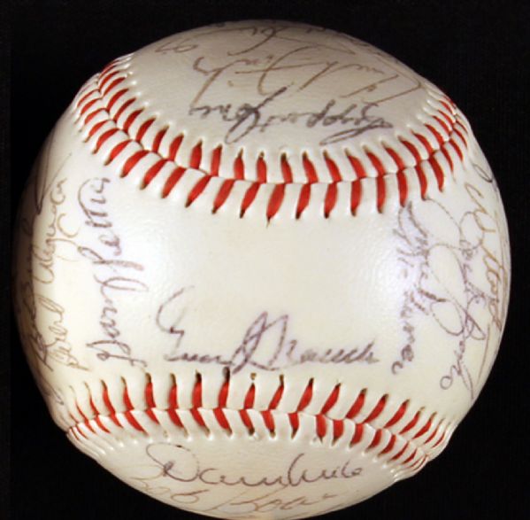 1986 CALIFORNIA ANGELS TEAM 30 SIGNED BASEBALL