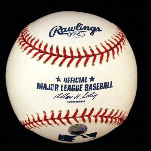 LUIS GONZALEZ SIGNED OML BASEBALL MLB