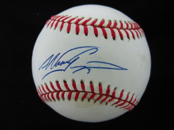 NOMAR GARCIAPARA SIGNED OAL BASEBALL PSA/DNA