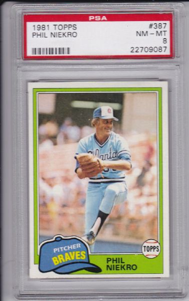 1981 TOPPS #387 PHIL NIEKRO PSA 8