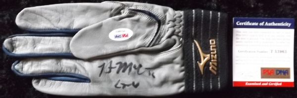 BRIAN MCCANN SIGNED & INSCRIBED GAME USED BATTING GLOVE PSA/DNA