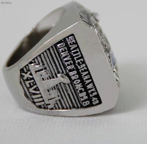 2013 SEATTLE SEAHAWKS HIGH QUALITY REPLICA SUPER BOWL RING