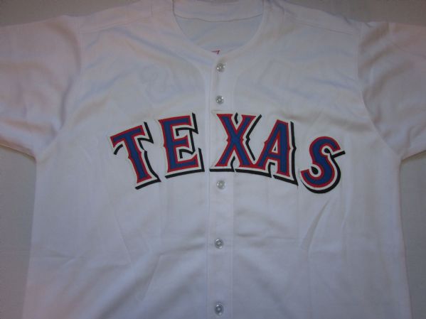 YU DARVISH SIGNED TEXAS RANGERS JERSEY