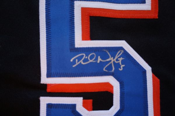 DAVID WRIGHT SIGNED NEW YORK METS JERSEY