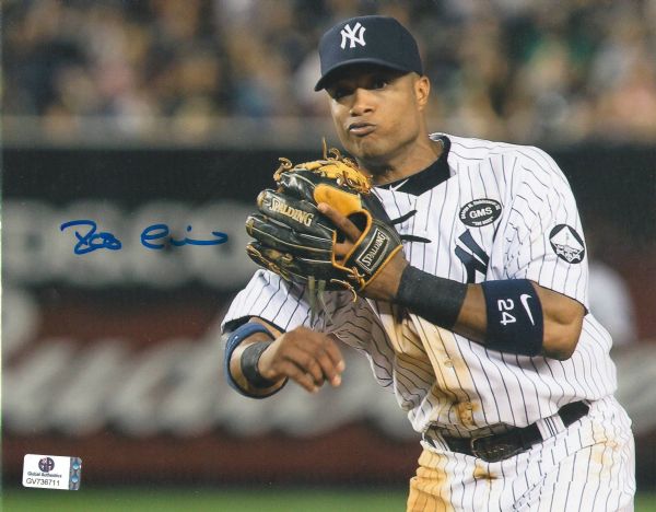 ROBINSON CANO SIGNED SEATTLE MARINERS 8X10 PHOTO