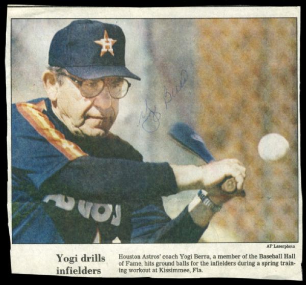 YOGI BERRA SIGNED NEWSPAPER PHOTO