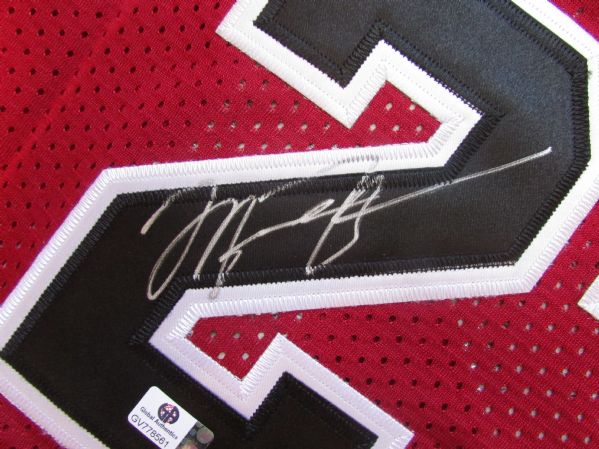 MICHAEL JORDAN SIGNED CHICAGO BULLS NIKE JERSEY