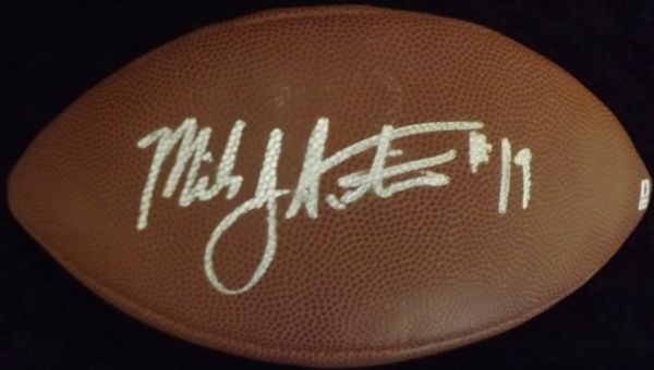 MILES AUSTIN SIGNED FULL SIZE WILSON NFL FOOTBALL