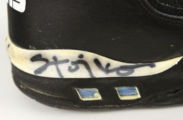 1990-92 STOJKO VRANKOVIC BOSTON CELTICS SIGNED GAME WORN SHOES JSA