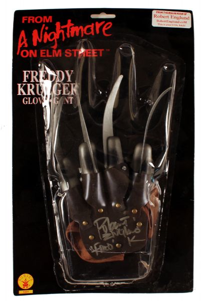 ROBERT ENGLUND SIGNED FREDDY KRUEGER GLOVE - NIGHTMARE ON ELM STREET