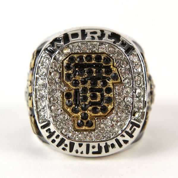 2012 SAN FRANCISCO GIANTS HIGH QUALITY REPLICA WORLD SERIES RING