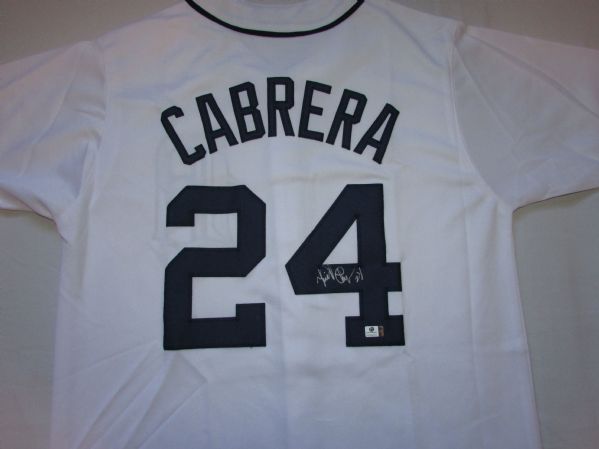 MIGUEL CABRERA SIGNED DETROIT TIGERS JERSEY