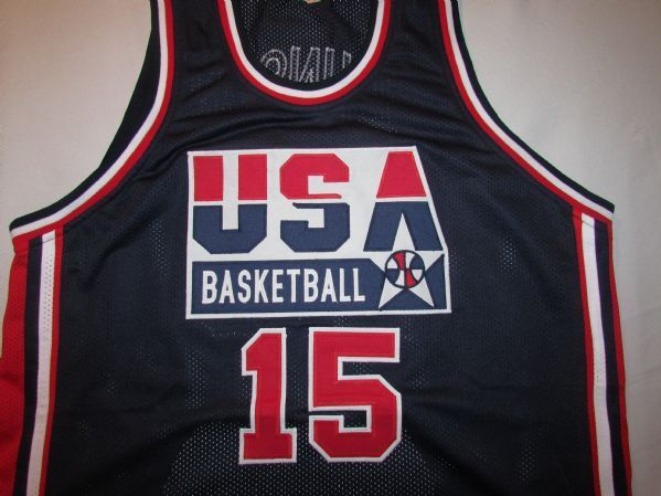 MAGIC JOHNSON SIGNED USA STAT JERSEY JSA WITNESSED 