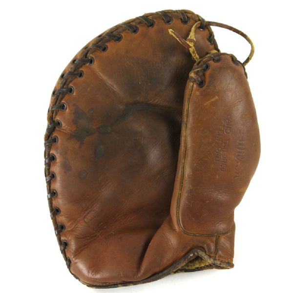 1920'S WILSON STORE MODEL FIRST BASEMAN'S MITT - GLOVE