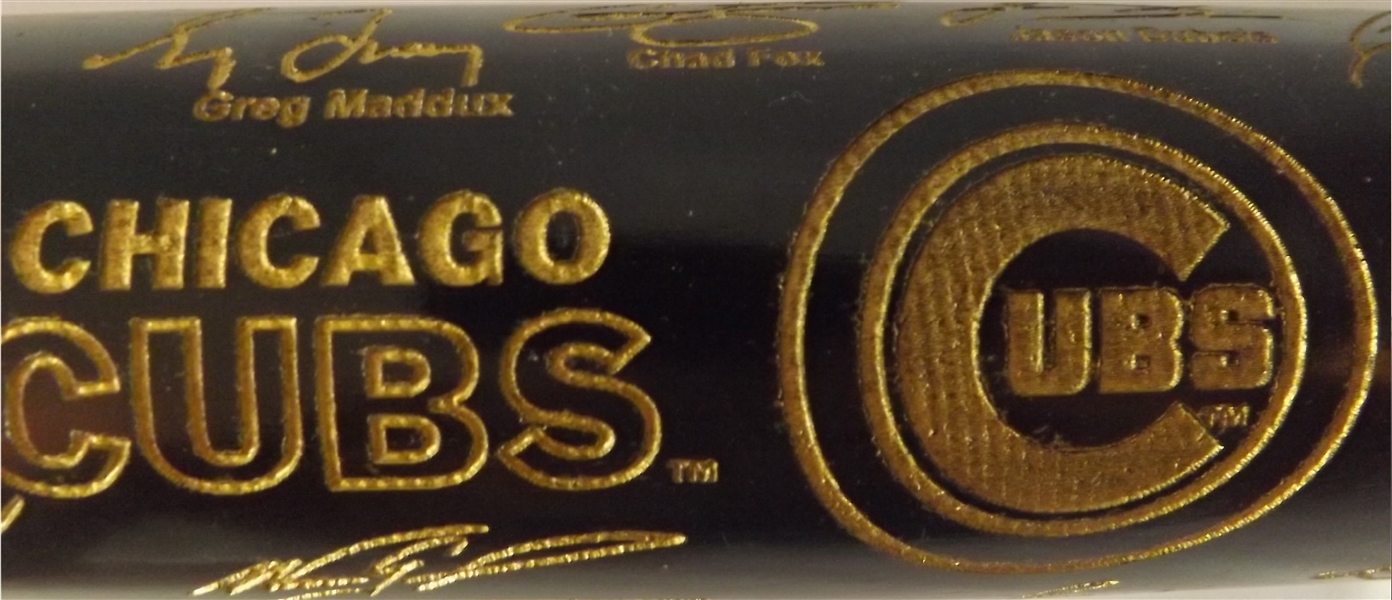 2005 CHICAGO CUBS TEAM GOLD SIGNATURE ENGRAVED BAT 0102/2005