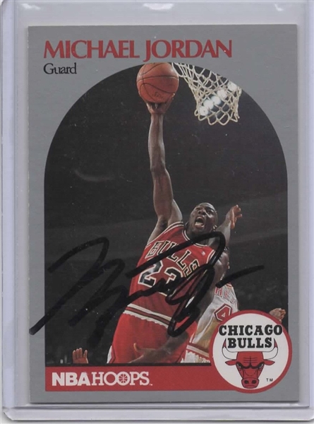 1990-91  NBA HOOPS #65 MICHAEL JORDAN SIGNED CARD!