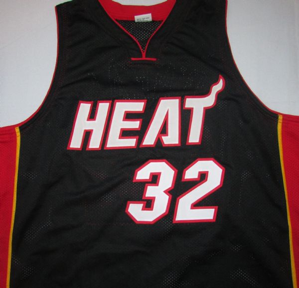 SHAQUILLE O'NEAL SIGNED MIAMI HEAT JERSEY