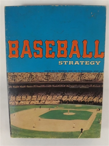 1973 BASEBALL STRATEGY BOARD GAME COMPLETE W/ HANDBOOK CARDS ECT