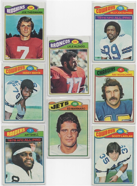 --1977 TOPPS FOOTBALL LOT OF (8) STARS & HOF'S ,THEISMAN,MARTIN,SHELL AND MORE!