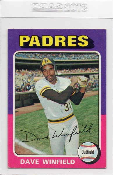 1975 TOPPS #61 DAVE WINFIELD