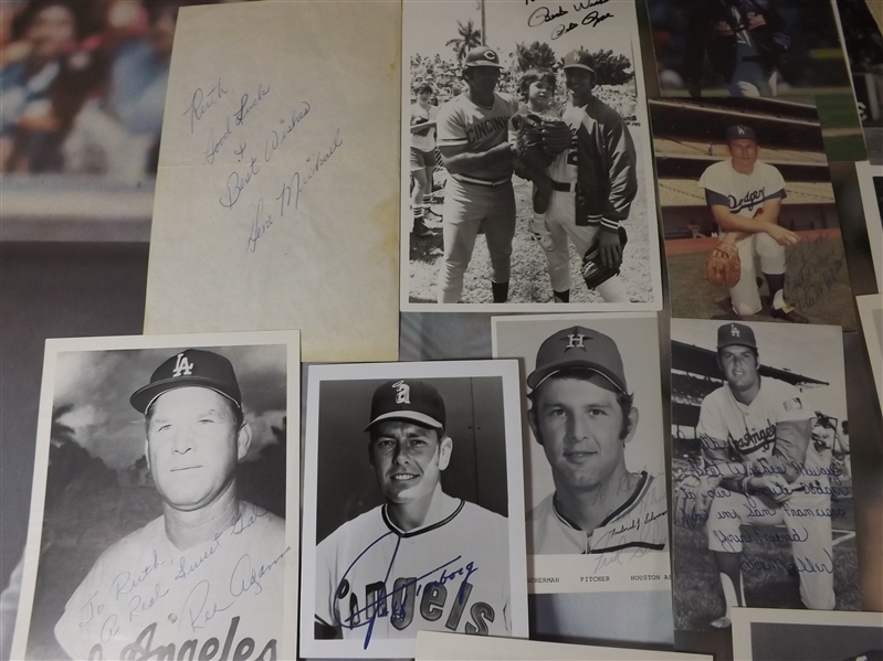 --COLLECTION OF SPORTS MEMORABILIA INCLUDING (24) SIGNED PHOTOS PLUS MORE.