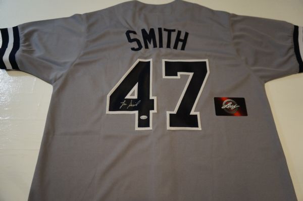 LEE SMITH SIGNED NEW YORK YANKEES JERSEY LEAF AUTHENTICS