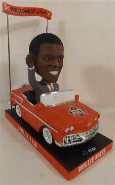 WILLIE MAYS 60TH ANNIVERSARY S.F. GIANTS BOBBLEHEAD